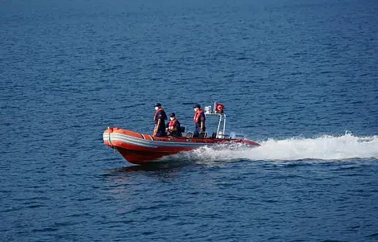 Sel felaketi sonrası denizde ceset arıyorlar