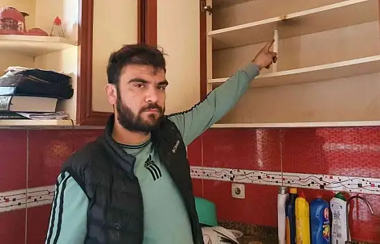 Esrarengiz ev! 16 günde 17 kez yandı