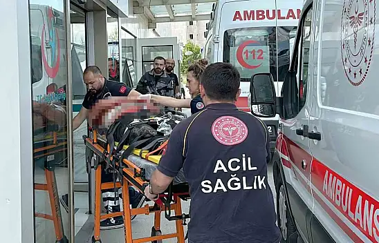 Önce bıçakladı, sonra balkondan aşağıya attı!