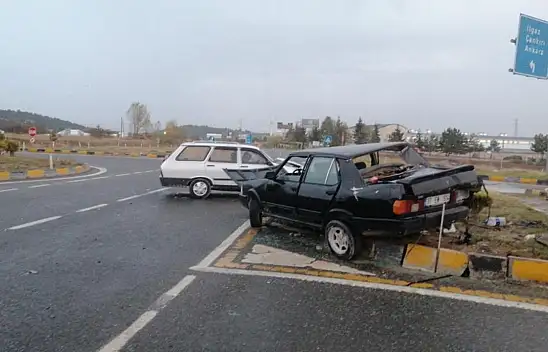 İki ayrı kaza! 6 yaralı