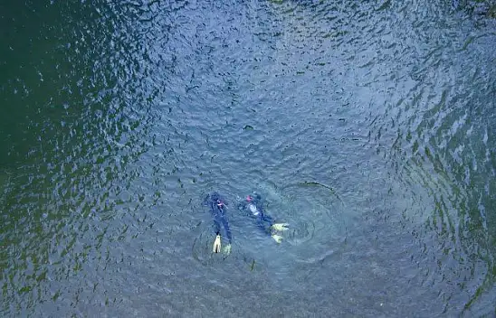 Ilıca Şelalesi'nin döküldüğü noktaya tüple dalış yapıldı