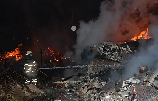 İnebolu'da yangın! 6 ev zarar gördü