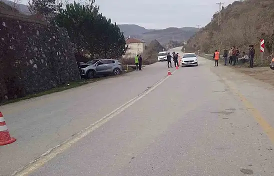 Cip istinat duvarına çarptı! Sürücü öldü