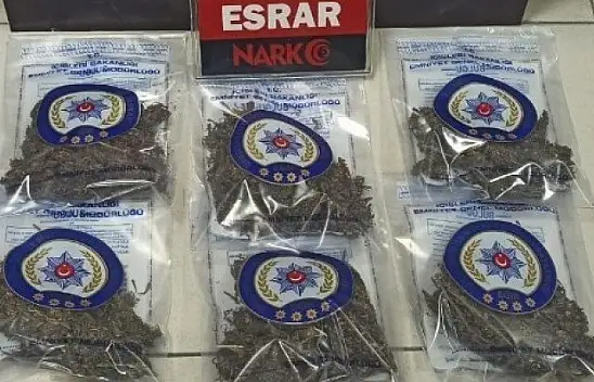 Kastamonu'da uyuşturucu ile yakalanan şahıs gözaltına alındı