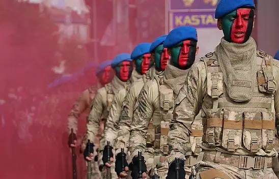 Kastamonu'da Cumhuriyet Bayramı törenle kutlandı