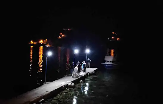 Cide'de tekne battı! 3 kişi kayıp