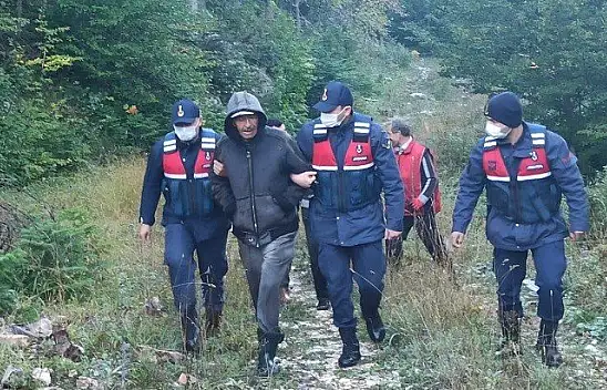 Mantar toplarken kaybolmuştu! Bitkin halde bulundu