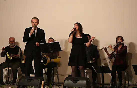 Neşet Ertaş Türküleri ve Anma Gecesi