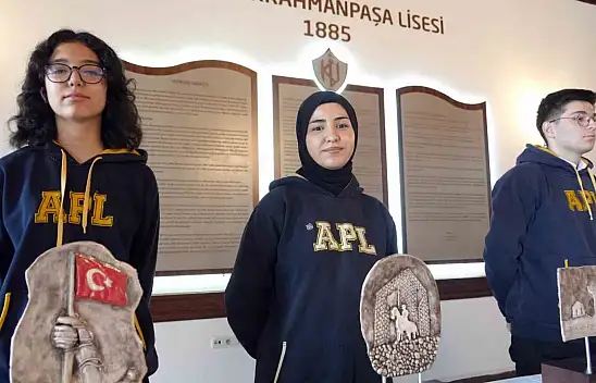 3 yıl mezun veremeyen okulda anlamlı sergi