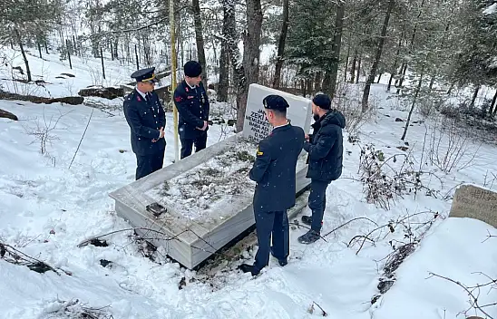 Şehit Er Kaygusuz kabri başında anıldı