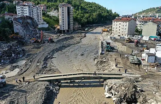 Sel felaketlerine karşı açılır kapanır köprü önerisi