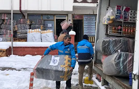 Tekstil firması 6 bin battaniye gönderdi