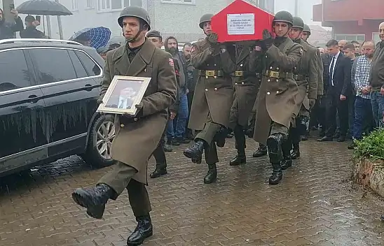Kazada hayatını kaybeden gazi, toprağa verildi
