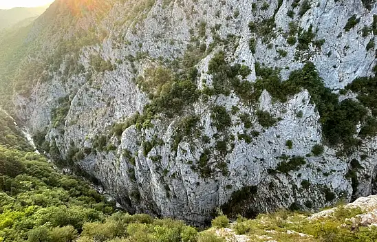 Valla Kanyonu'nda 11 kişi mahsur kaldı