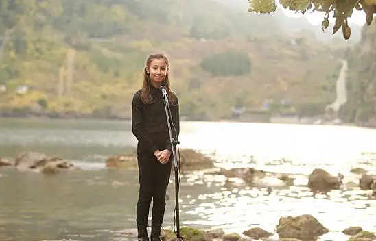 21 öğrenci 'Atatürk' için özel klip çekti