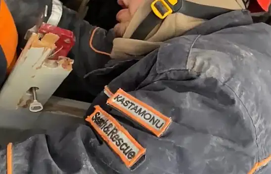 227'inci saatte enkazdan kurtarıldı