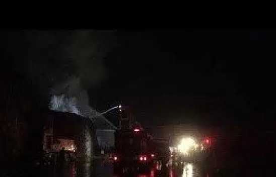 Kastamonu'da ağaç işleri yapan bir fabrikada yangın çıktı