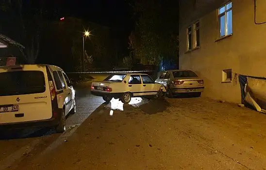 Otomobilinde silahlı saldırıya uğrayan şahıs hayatını kaybetti