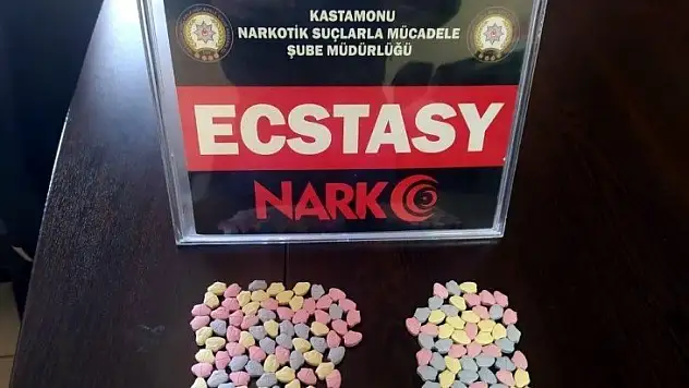 132 ecstasy hap ile yakalanan şüpheli tutuklandı