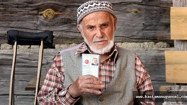 120'lik Dede, Yıllara Meydan Okuyor