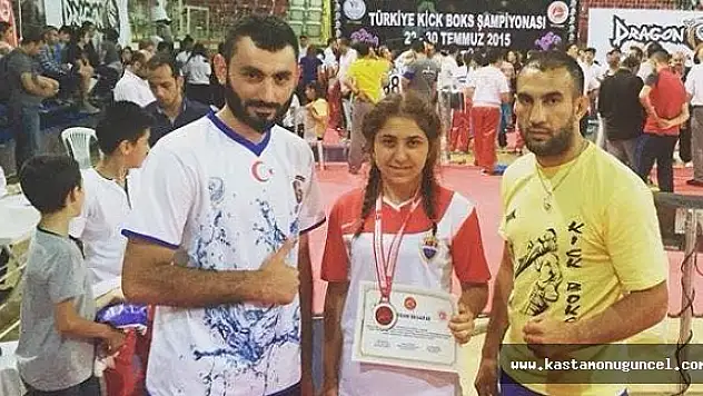 Kick Boks Milli Takımına 2 sporcu
