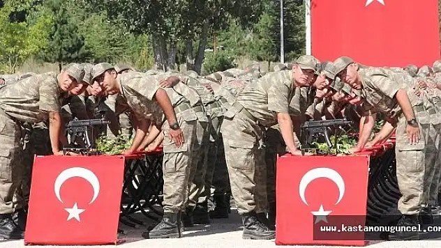 Kastamonu'da Bin 800 Asker Yemin Etti