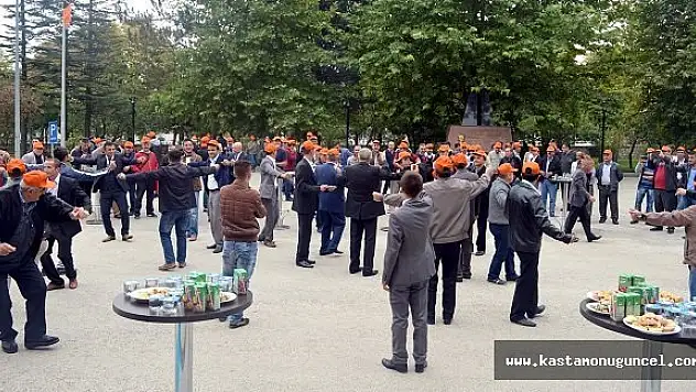 350 Taşeron İşçi Davul Zurnayla Kadroya Alındı