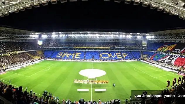Fenerbahçe'ye Tribün Kapatma Cezası