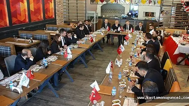 Safran, KASGEG Onursal Üyesi Oldu