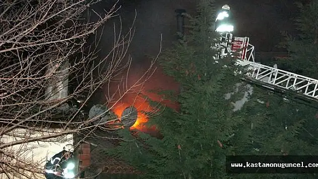Kastamonu'da Tarihi Konakta Yangın