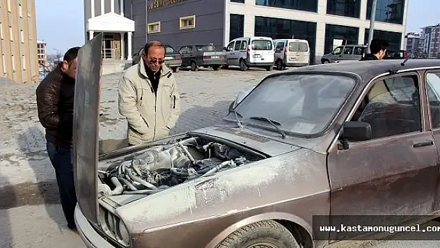 Seyir Halindeki Otomobil Alev Aldı