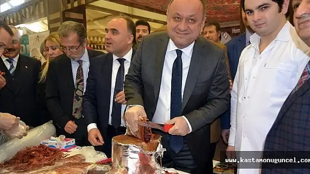 Başkan Babaş, Pastırma İkram Etti