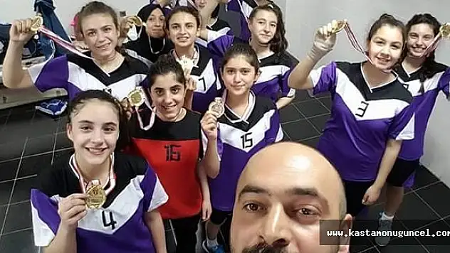 FSM, Türkiye Hentbol Yarı Finallerinde