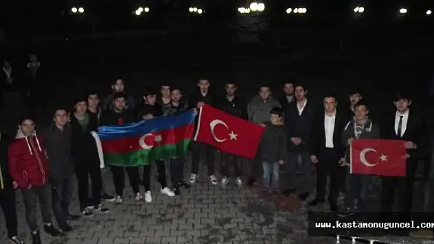 Genç Tarihçiler Hocalı'yı Unutmadı