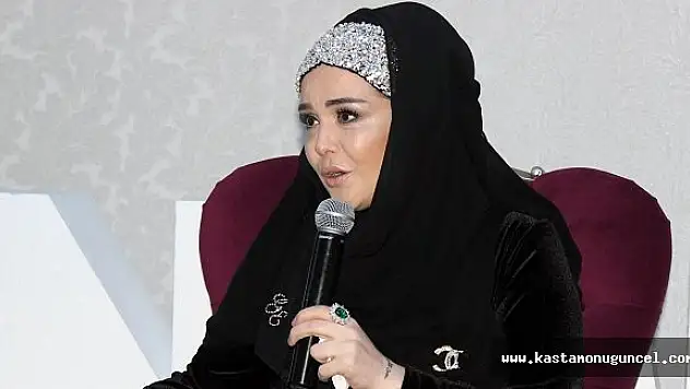 Ünlü Modacı Tesettüre Girişini Gözyaşlarıyla Anlattı