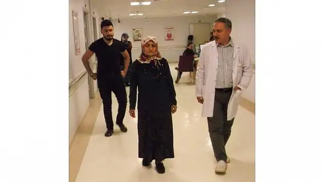 10 Yıldır Çektiği Kamburluktan Kurtuldu