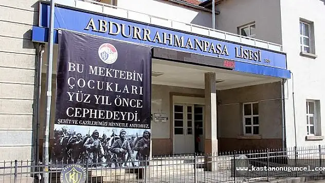 Bu Okul 4 Yıl Mezun Veremedi