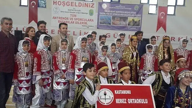 Merkez Ortaokulu Bölge Birincisi