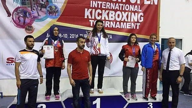 Milli Gururumuz Kick Bokscu Hatice