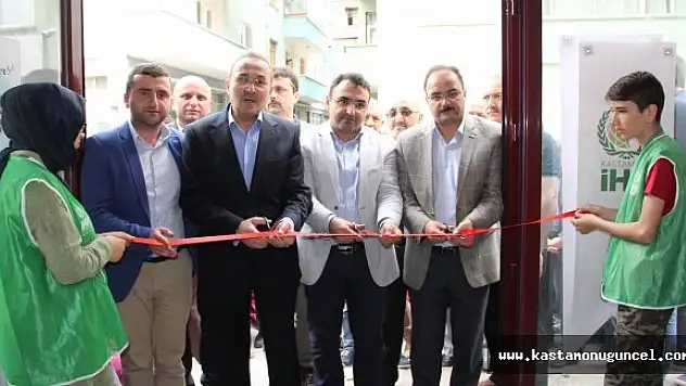 İHH'nın Yardım Eli İhtiyaç Sahibine Ulaştı