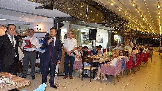 Adliye camiası veda iftarında buluştu