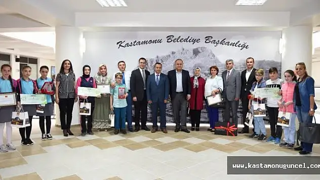 En fazla pil toplayan okul Merkez Ortaokulu oldu