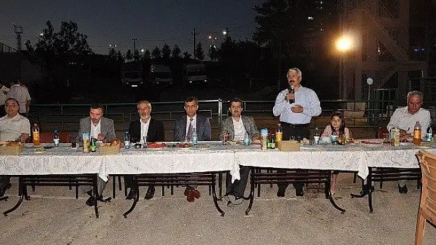 Hükümlüler, birlikte iftar açtı