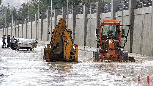 Sunta Kavşağı'ndaki sorun çözülüyor