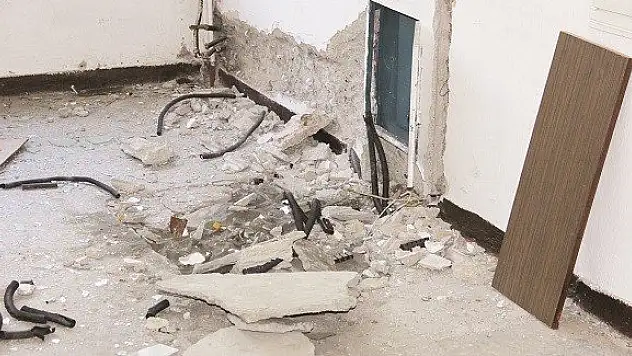 Boşaltılan okul tinercilerin ve balicilerin yuvası oldu