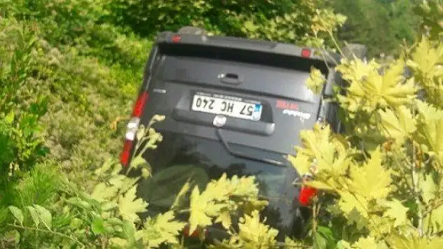 Düğünden dönen aile kaza yaptı: 7 yaralı