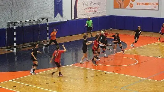 Artsam Koleji: 23 - Şakirpaşa: 32