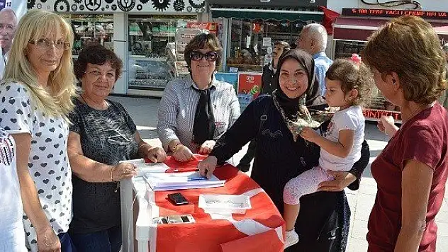 CHP'li kadınlardan manifestoya destek çağrısı