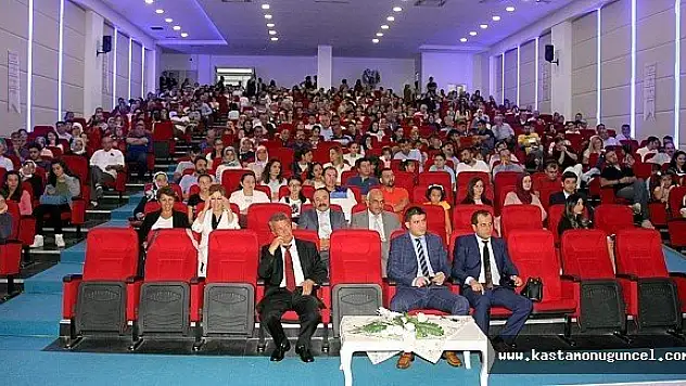 Hazerbey Koleji, öğrenci velilerini bilgilendirdi