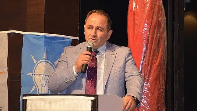 &quotAK Parti teşkilatları uykuda&quot